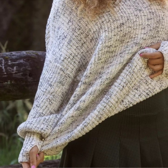 Aerie Offline Chillside Oversized Marl White Light Blue Black Turtleneck Sweater - Picture 3 of 11